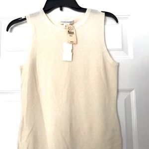 100% Italian cashmere cream color sweater
